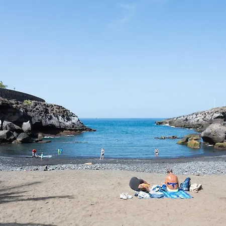 Home2book Paradise Ocean View * 아데제